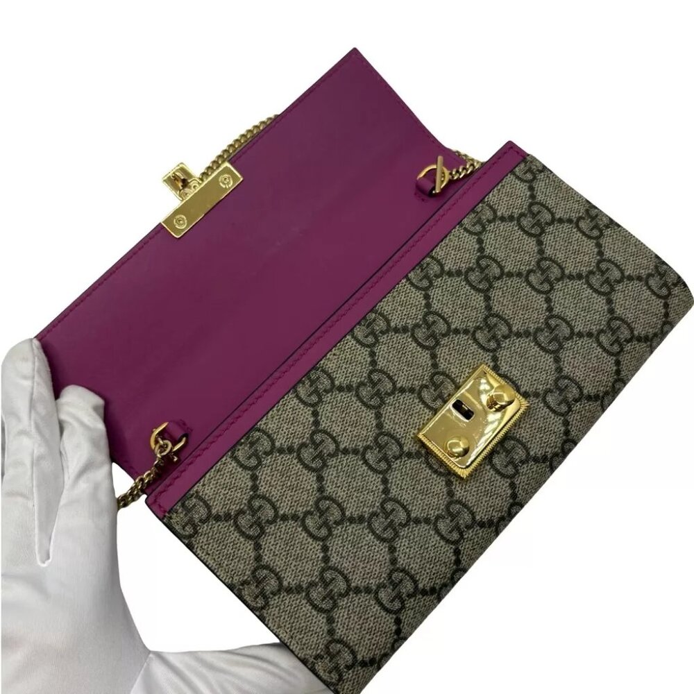 GUCCI GG Supreme Padlock Chain Wallet Red PVC - Picture 8 of 12